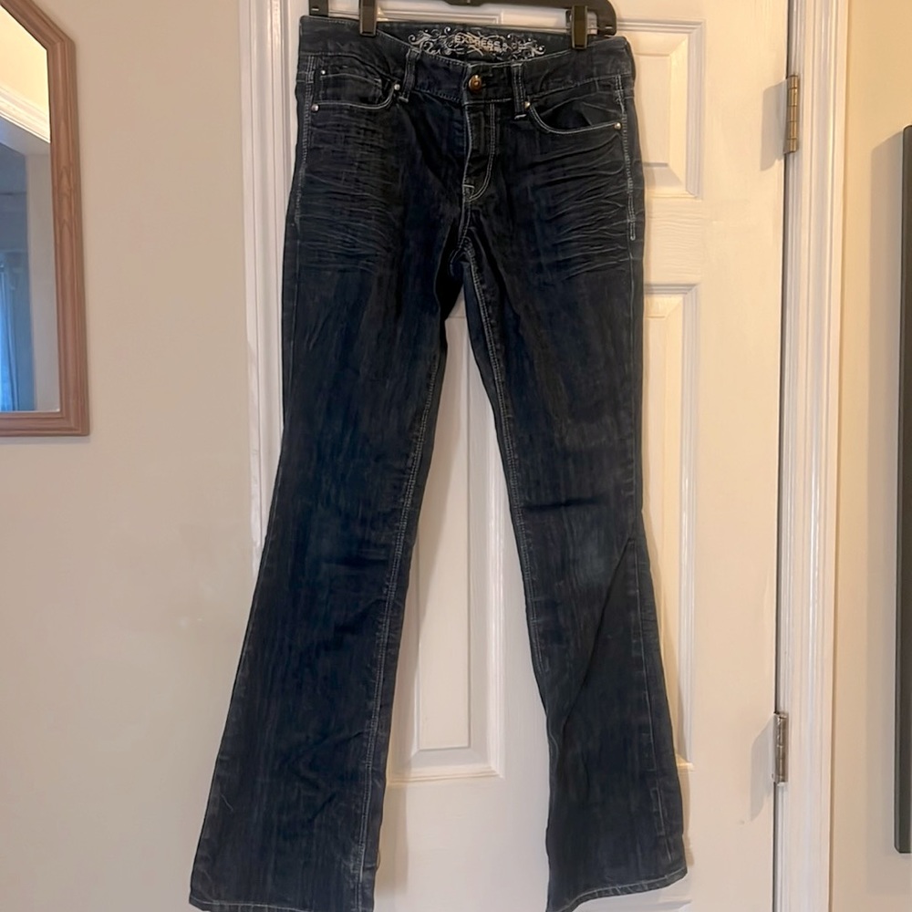 Express blue jeans